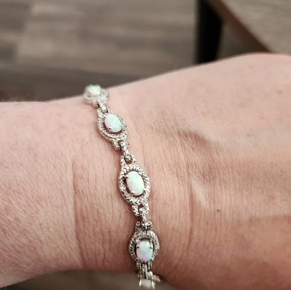 Opal and white sapphire Necklace/Bracelet set - Picture 6 of 11